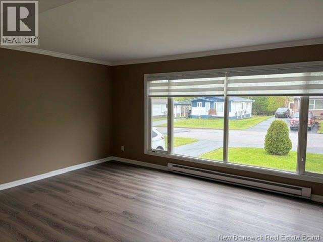 750 Parkwood Street, Bathurst, New Brunswick  E2A 4C3 - Photo 9 - NB140511