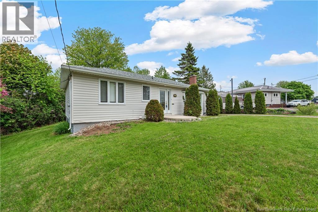 9 Winchester Avenue, Moncton, New Brunswick  E1A 4C6 - Photo 26 - NB140599