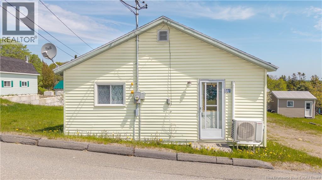 87 French Village Road, Blacks Harbour, New Brunswick  E5H 1G1 - Photo 4 - NB140473
