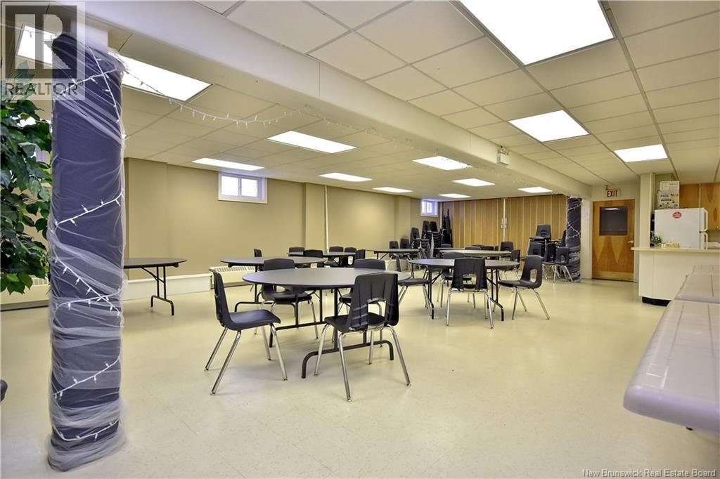98 Mcnair Drive, Nackawic, New Brunswick  E6G 1A6 - Photo 11 - NB136757
