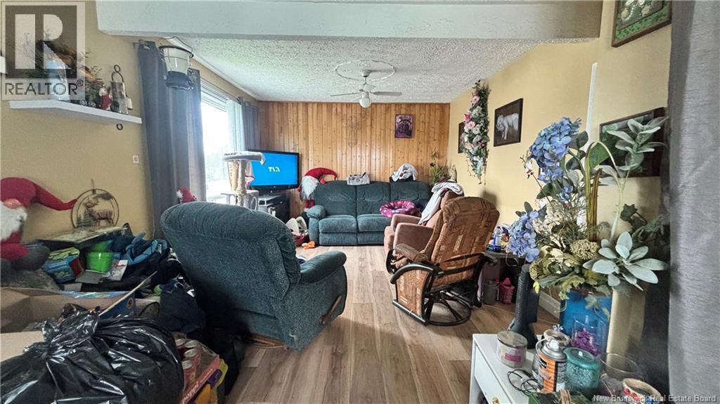 17 Daigle Street, Edmundston, New Brunswick  E3V 1G4 - Photo 5 - NB140651