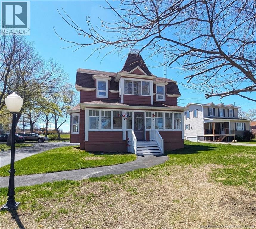 216 Boul. Saint-Pierre O, Caraquet, New Brunswick