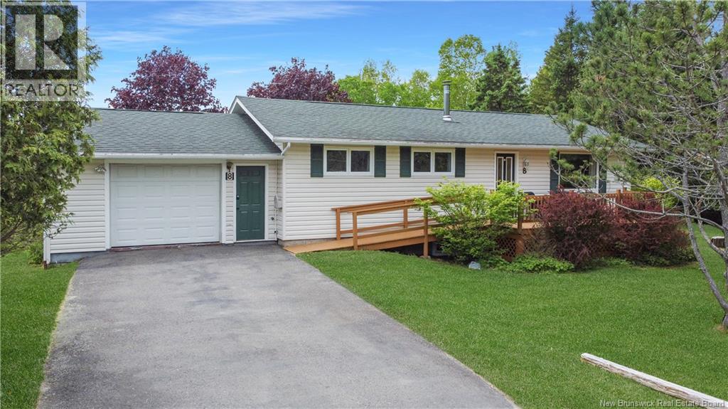 8 Sunset Drive, Quispamsis, New Brunswick  E2E 4S5 - Photo 1 - NB139396