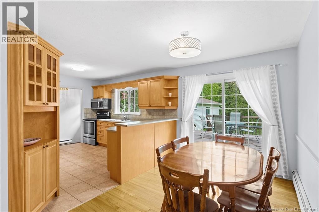 295 Willingdon Street, Fredericton, New Brunswick  E3B 3A6 - Photo 14 - NB140677