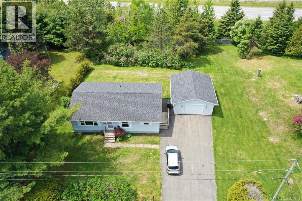 109 Mapleton Crescent, Hampton, New Brunswick  E5N 5E7 - Photo 2 - NB140457