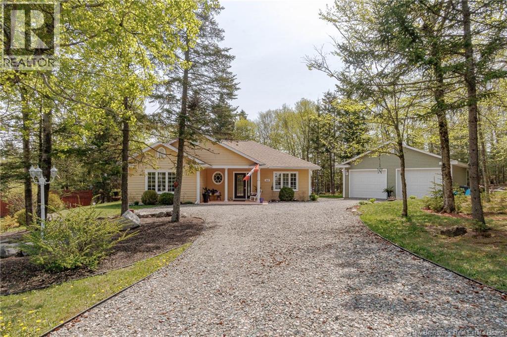 412 Hampton Road, Quispamsis, New Brunswick  E2E 4V5 - Photo 1 - NB138825