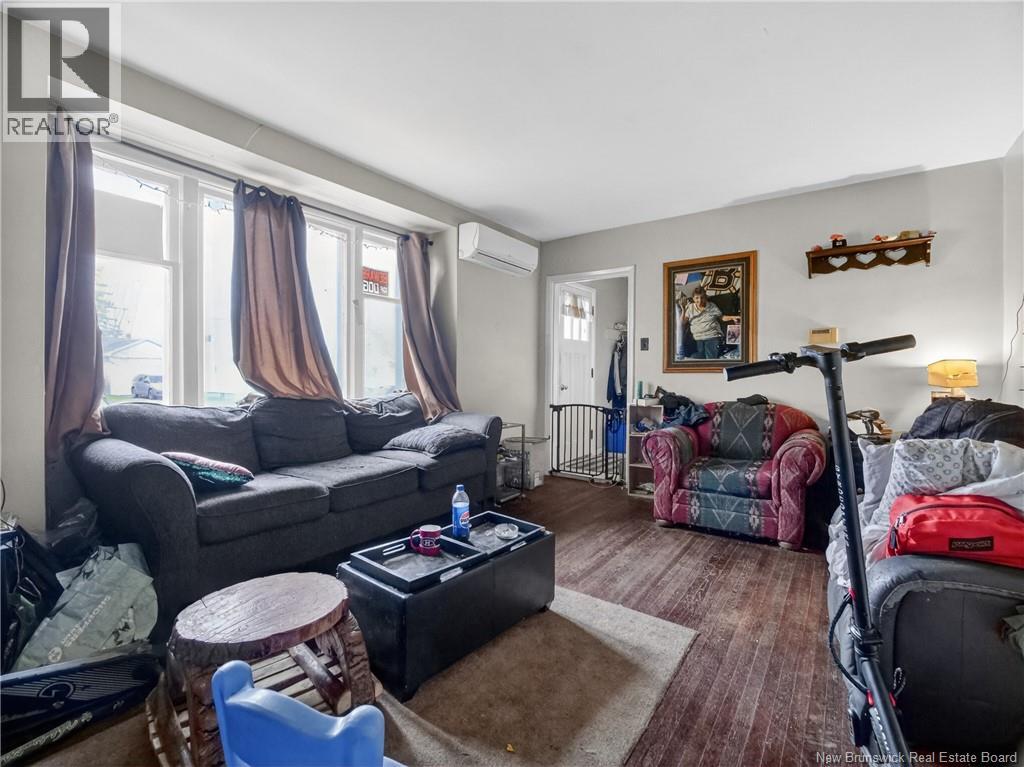 11 Friel Street, Moncton, New Brunswick  E1C 7M4 - Photo 4 - NB139578