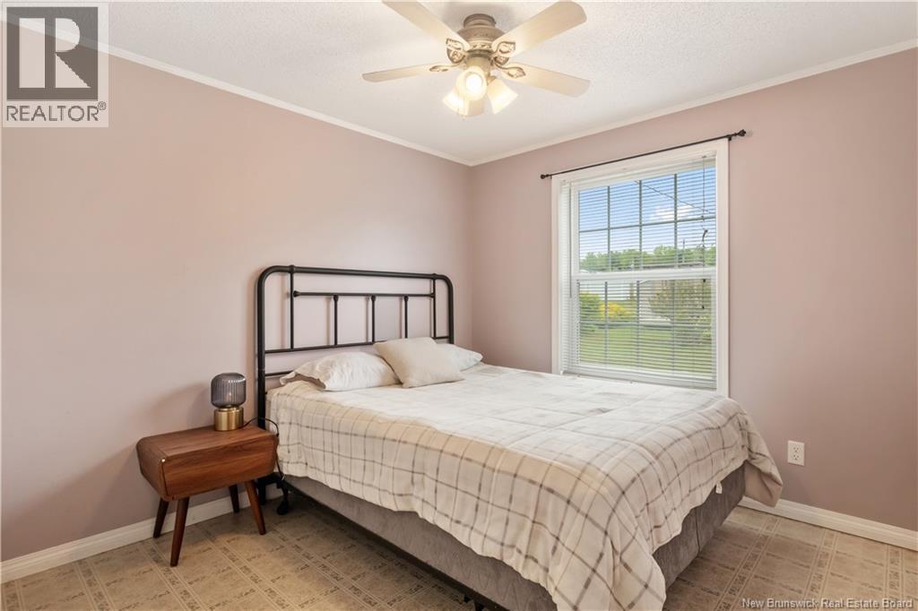 11 Blue Ash, Moncton, New Brunswick  E1H 3R1 - Photo 17 - NB140761