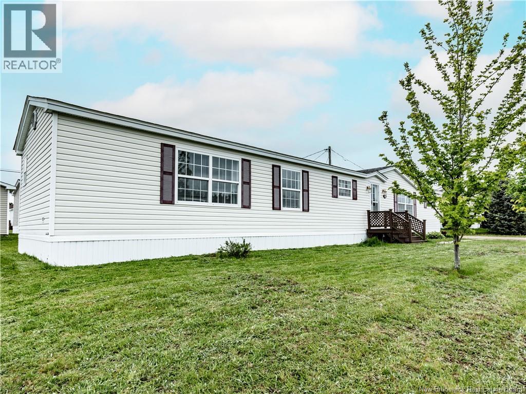 11 Blue Ash, Moncton, New Brunswick  E1H 3R1 - Photo 21 - NB140761