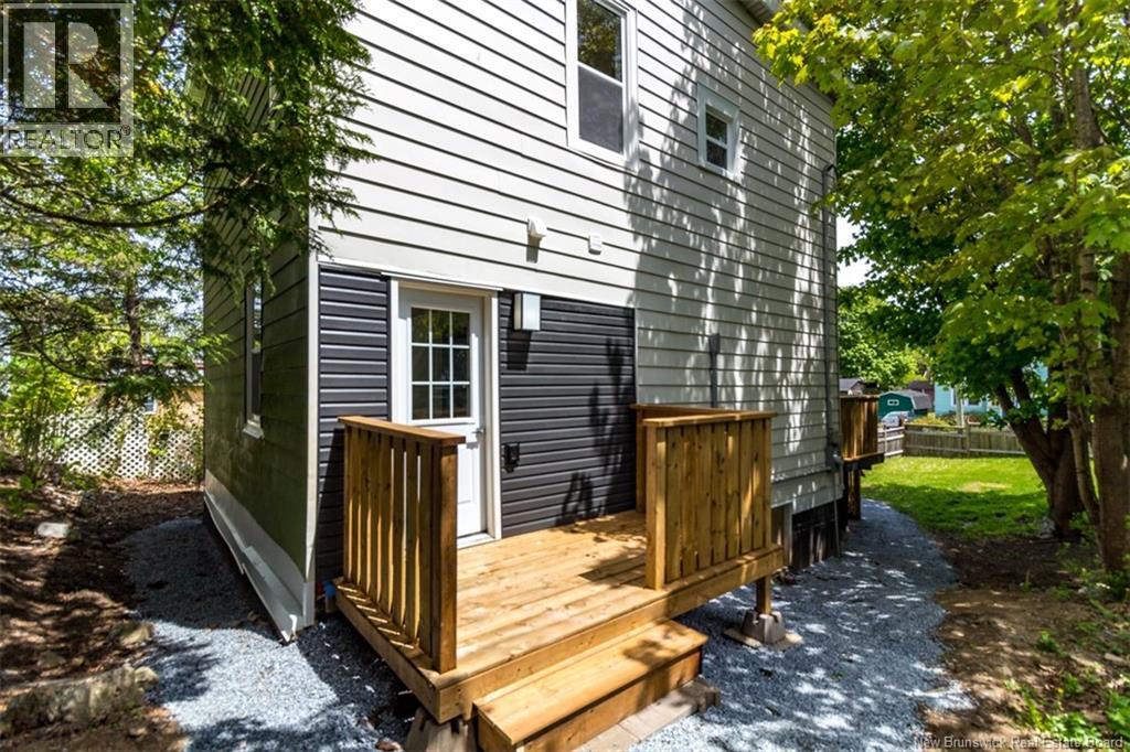 229 Rodney Street, Saint John, New Brunswick  E2M 1X5 - Photo 3 - NB140746