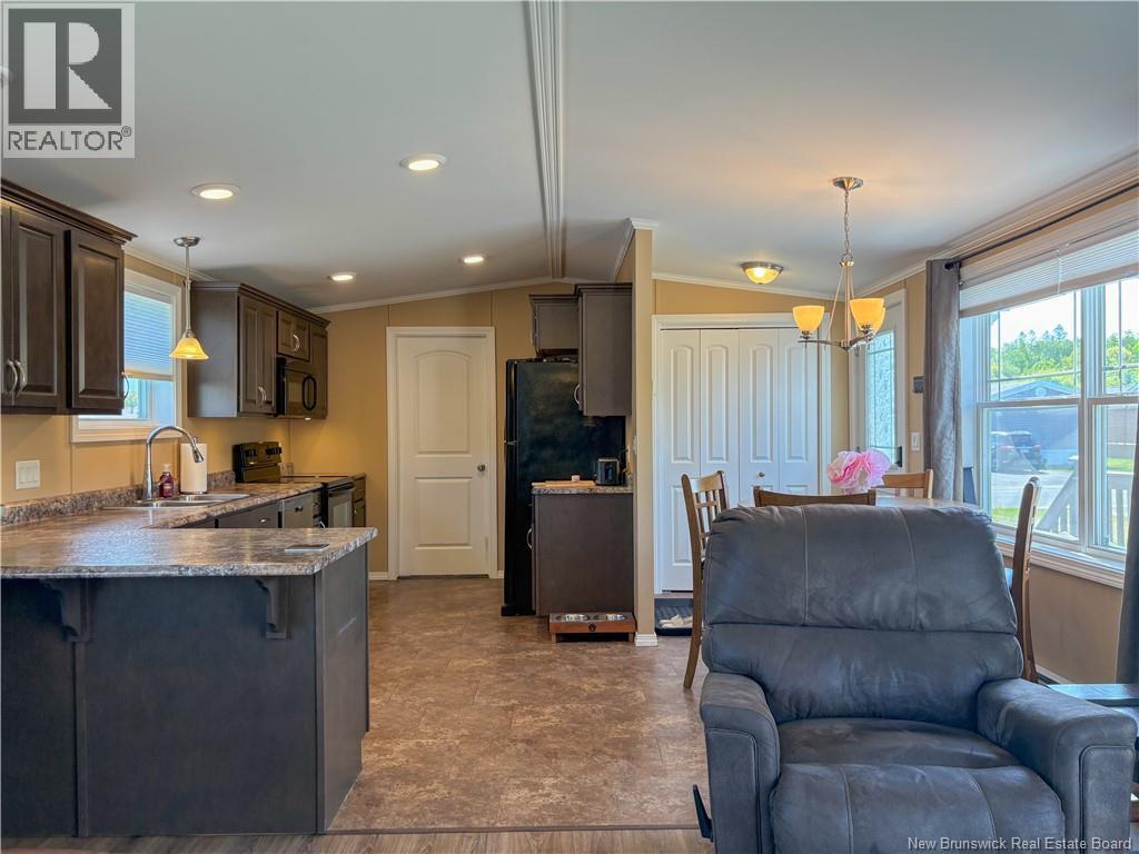 14 Ivory Court, Woodstock, New Brunswick  E7M 0G5 - Photo 4 - NB140802