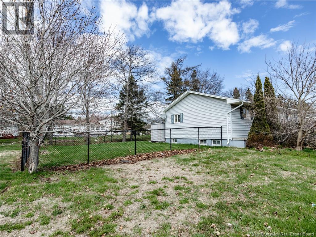 22 Rankine, Richibucto, New Brunswick  E4W 4G7 - Photo 3 - NB140824