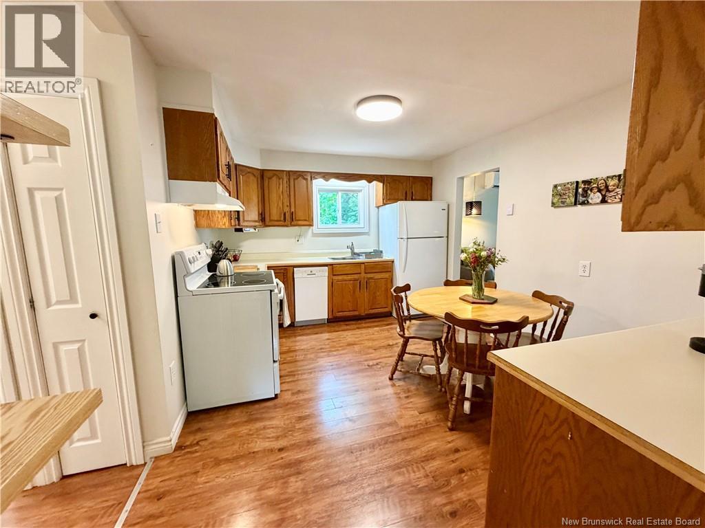 18 Keirstead Avenue, Hampton, New Brunswick  E5N 5A3 - Photo 11 - NB140823