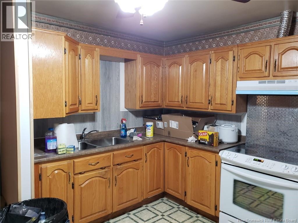 19 John Street, Miramichi, New Brunswick  E1N 2X2 - Photo 4 - NB140799