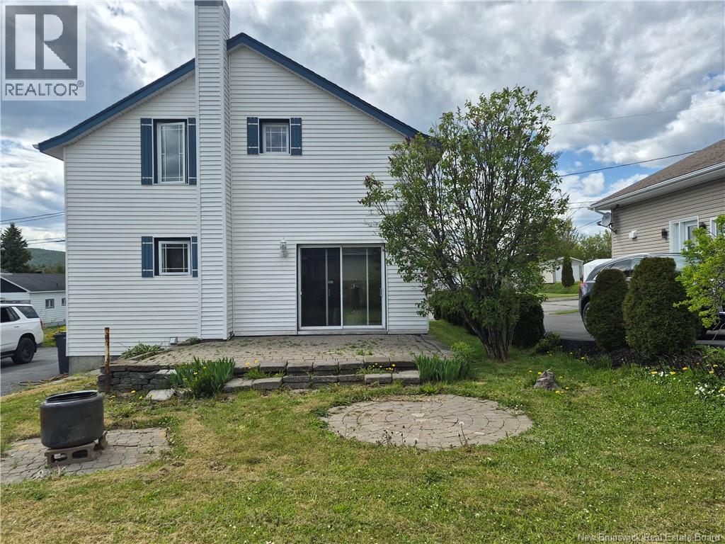 115 46th Ave, Edmundston, New Brunswick  E3V 3B7 - Photo 8 - NB140844