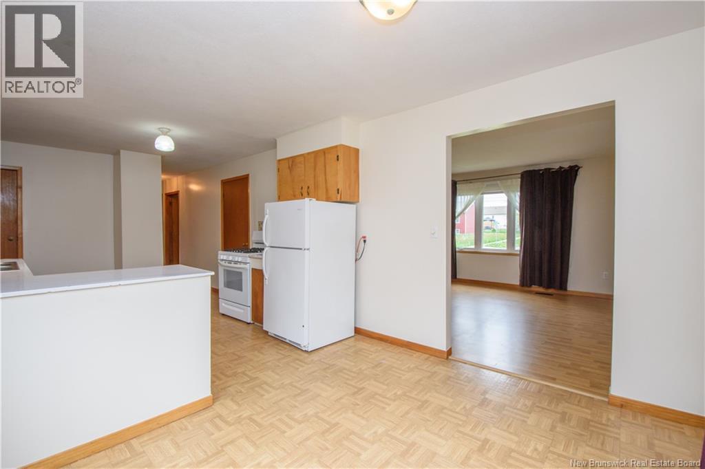910 Mapleton Road, Moncton, New Brunswick  E1G 2K7 - Photo 13 - NB140517