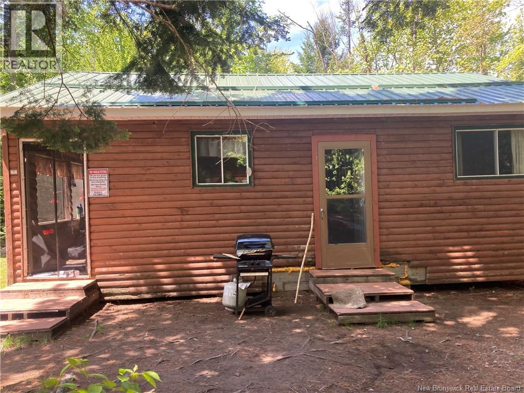 380 Adams Road, Magaguadavic Lake, New Brunswick  E6K 3Y4 - Photo 2 - NB140881