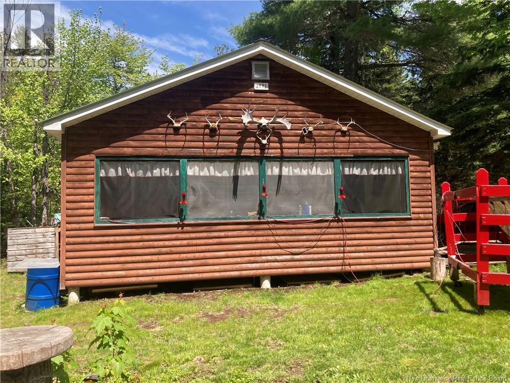 380 Adams Road, Magaguadavic Lake, New Brunswick  E6K 3Y4 - Photo 3 - NB140881