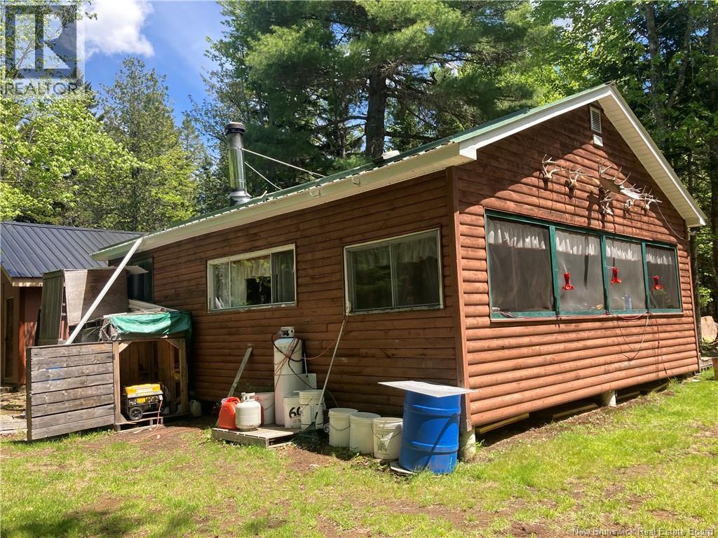 380 Adams Road, Magaguadavic Lake, New Brunswick  E6K 3Y4 - Photo 32 - NB140881