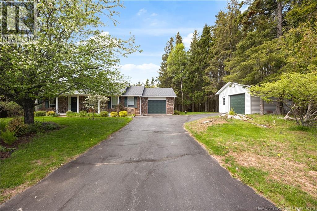 11 Evergreen Park Drive, Quispamsis, New Brunswick  E2G 1Y6 - Photo 3 - NB140102