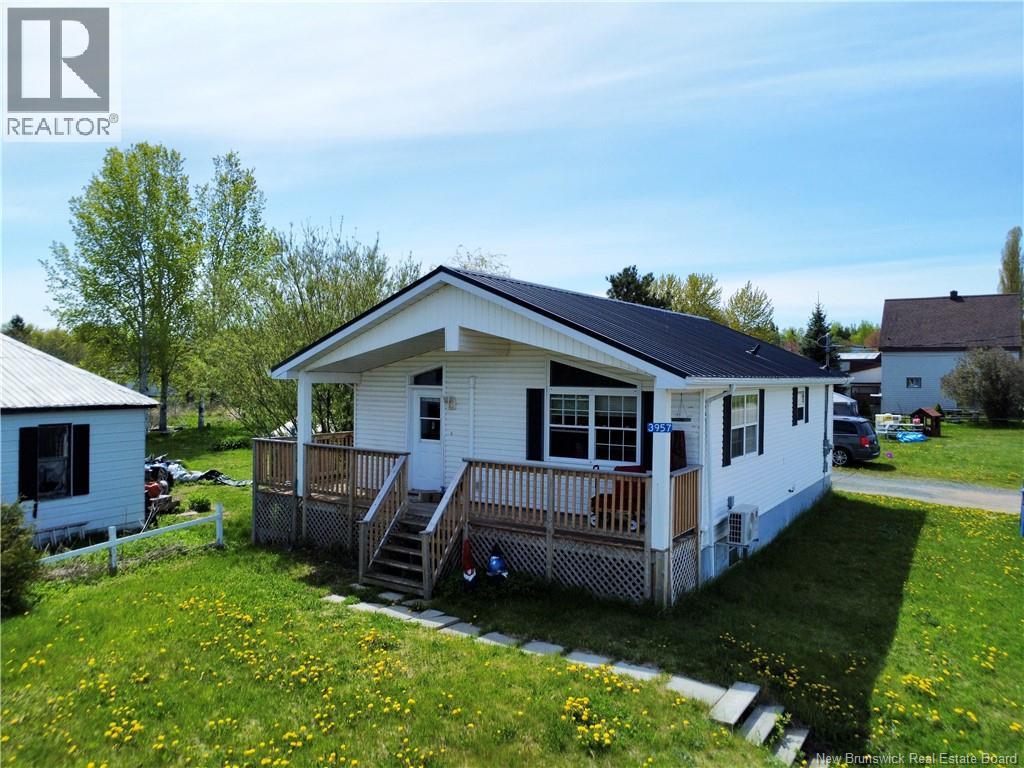 3957 Main Street, Belledune, New Brunswick  E8G 2K4 - Photo 2 - NB140538