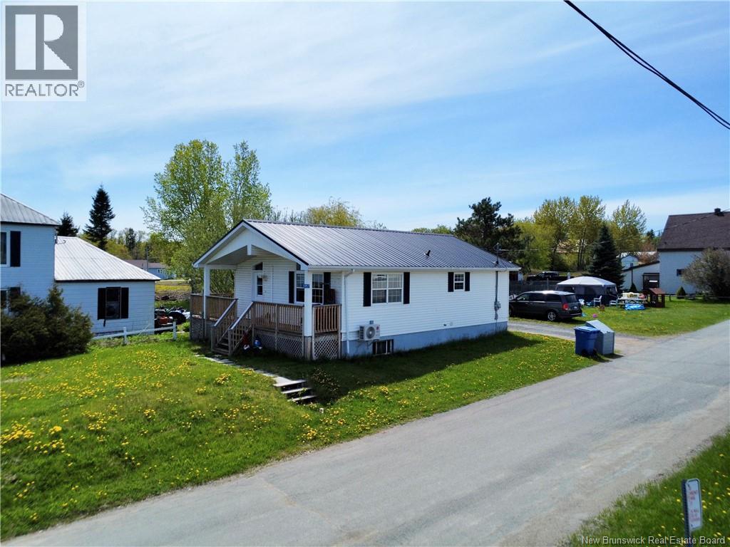 3957 Main Street, Belledune, New Brunswick  E8G 2K4 - Photo 26 - NB140538