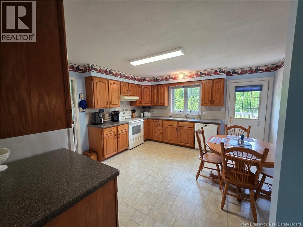 68 Somerset Drive, Hanwell, New Brunswick  E3C 1M8 - Photo 14 - NB140920