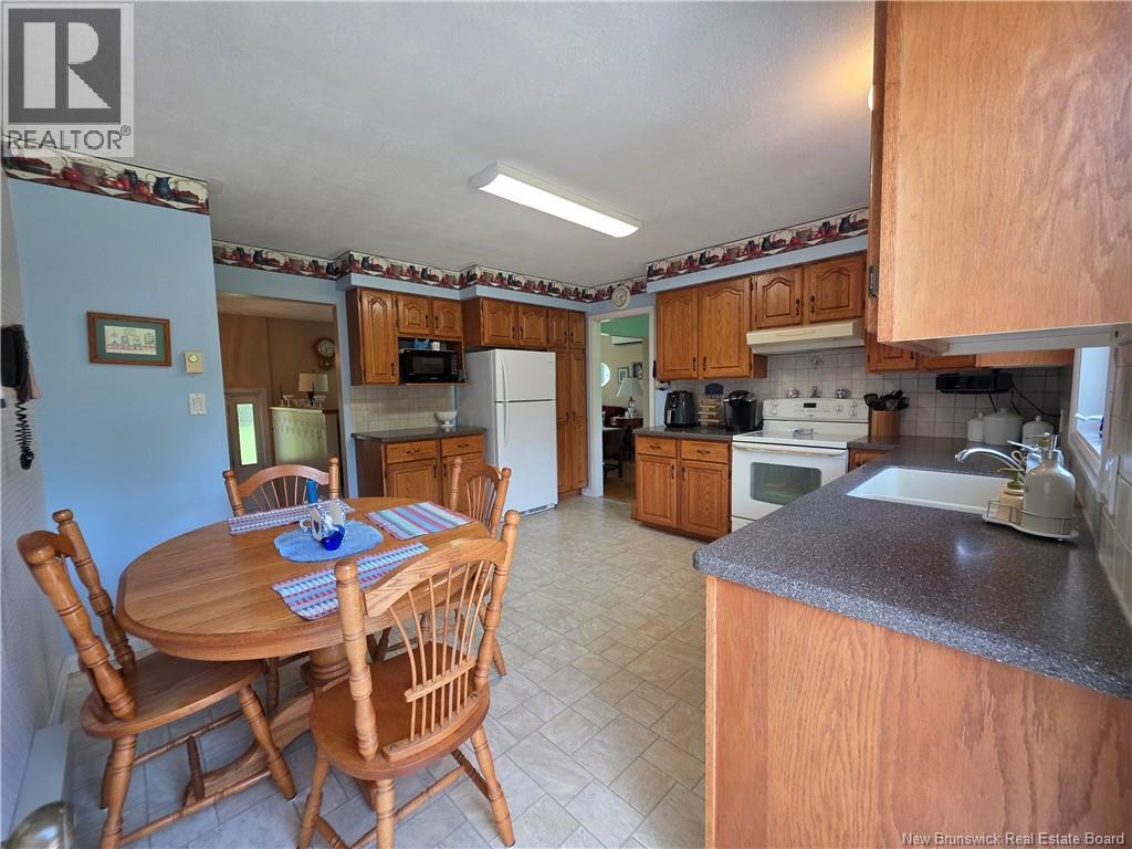 68 Somerset Drive, Hanwell, New Brunswick  E3C 1M8 - Photo 15 - NB140920