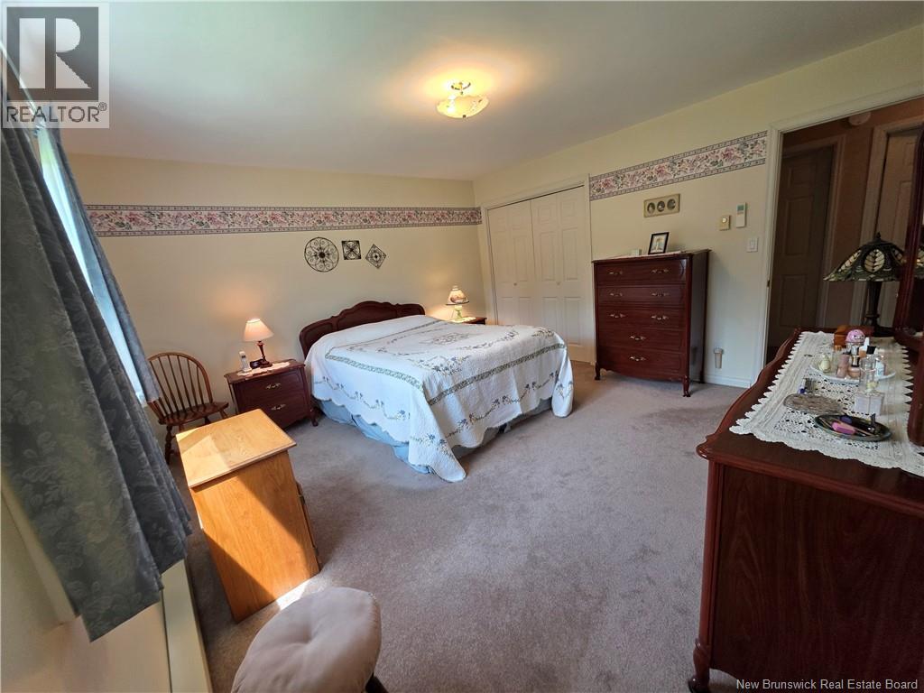 68 Somerset Drive, Hanwell, New Brunswick  E3C 1M8 - Photo 23 - NB140920