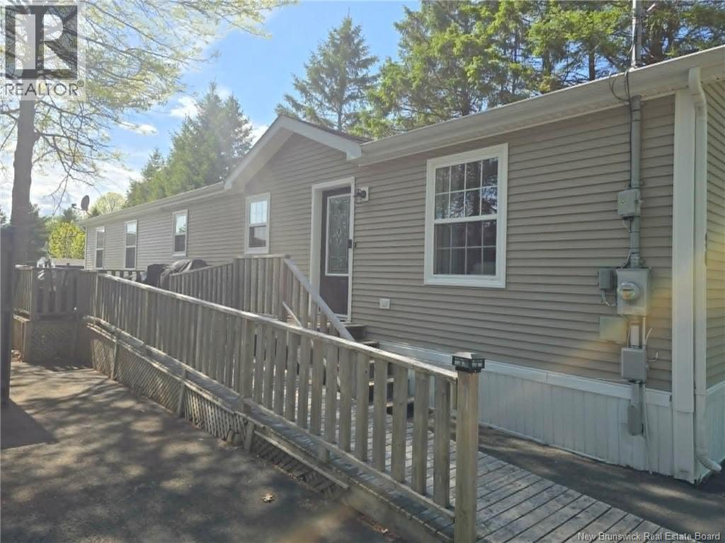 90 Mcnulty Avenue, Lakeville, New Brunswick  E1H 1H8 - Photo 2 - NB141014