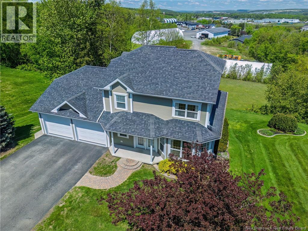 90 Nowlan Street, Grand-Sault/grand Falls, New Brunswick  E3Z 1B2 - Photo 6 - NB140927