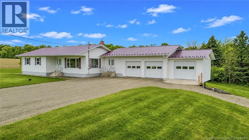 280 Burnham Road, Florenceville-Bristol, New Brunswick  E7L 1Z3 - Photo 2 - NB140482