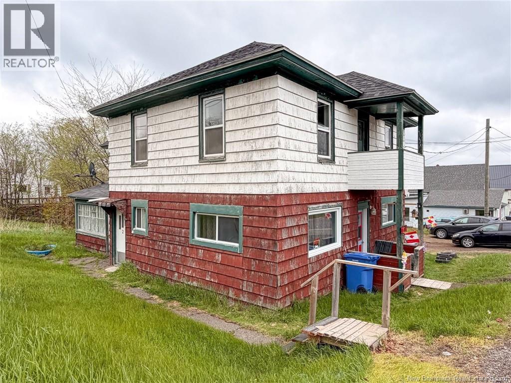 116 Renfrew Street, Dalhousie, New Brunswick  E9C 2J7 - Photo 2 - NB140973