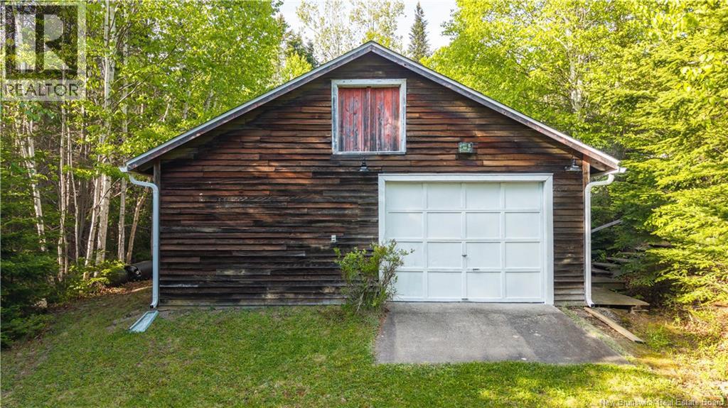 11 Mclaren Drive, Chamcook, New Brunswick  E5B 3E3 - Photo 48 - NB141022