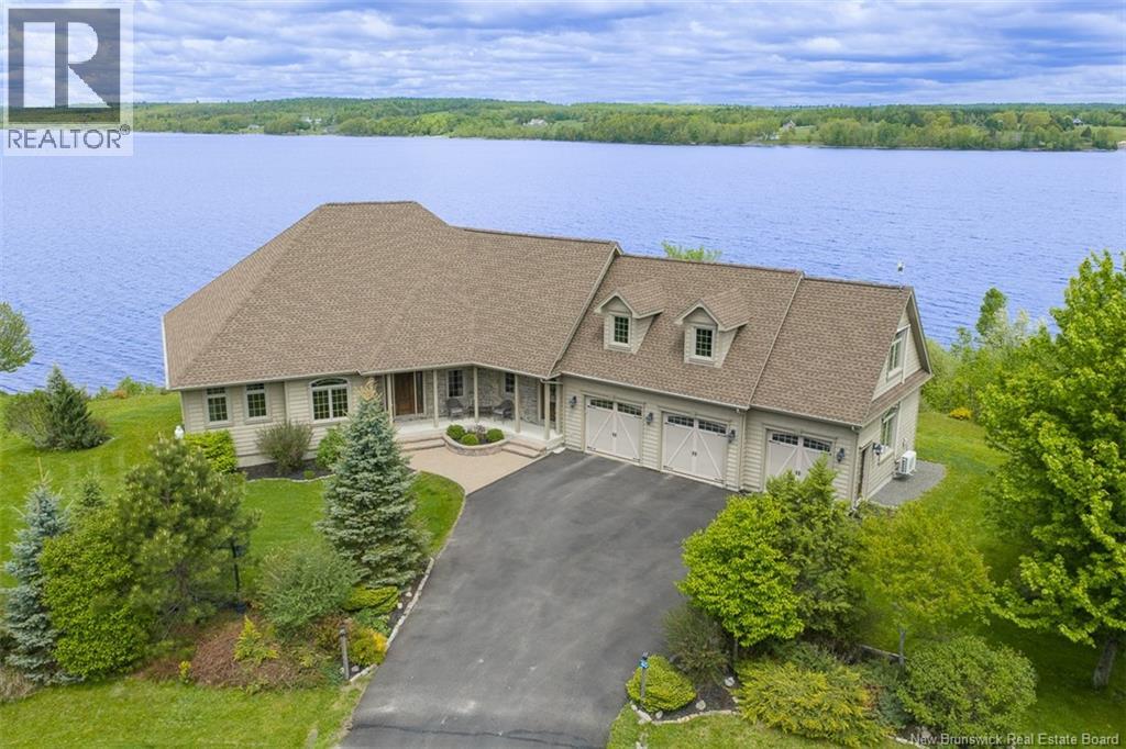 40 Awesome Way, Upper Kingsclear, New Brunswick