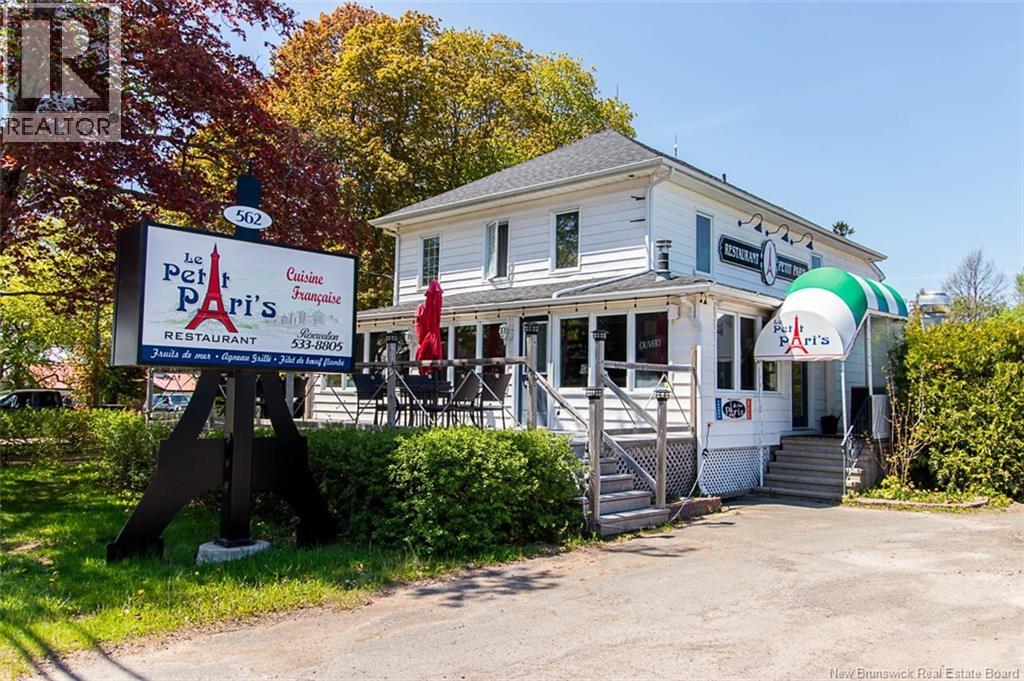 562 Main Street, Shediac, New Brunswick  E4P 2L9 - Photo 2 - NB140951