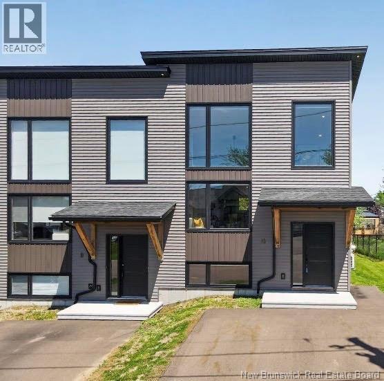 10 De la Colline Court, Dieppe, New Brunswick