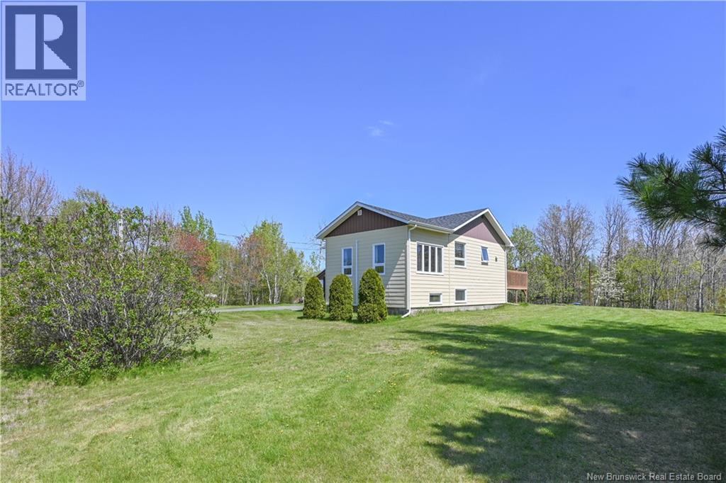 35 Mallet Street, Haut-Shippagan, New Brunswick  E8S 2S2 - Photo 2 - NB141111
