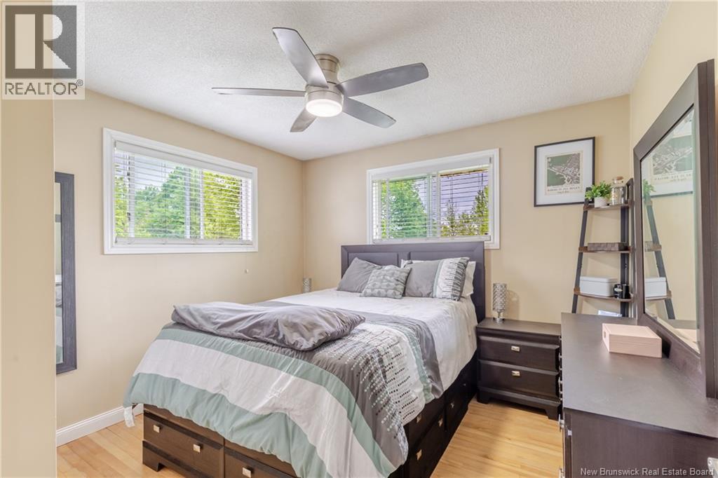 281 Canterbury Drive, Fredericton, New Brunswick  E3B 4M2 - Photo 17 - NB141090