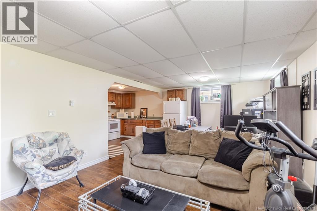 281 Canterbury Drive, Fredericton, New Brunswick  E3B 4M2 - Photo 25 - NB141090