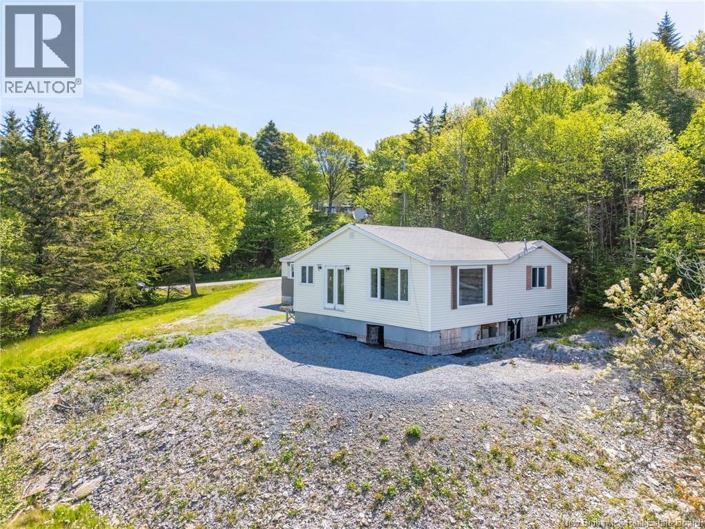 3276 Red Head Road, Saint John, New Brunswick  E2J 4W7 - Photo 36 - NB141135