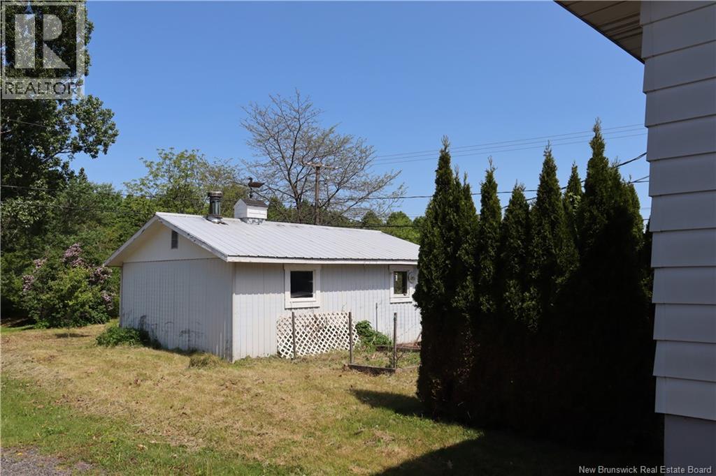 99 Mclean Street, Sussex, New Brunswick  E4E 2G5 - Photo 36 - NB141136