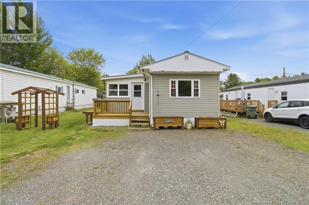 209 Moore Street, Lincoln, New Brunswick  E3B 8L9 - Photo 31 - NB140926
