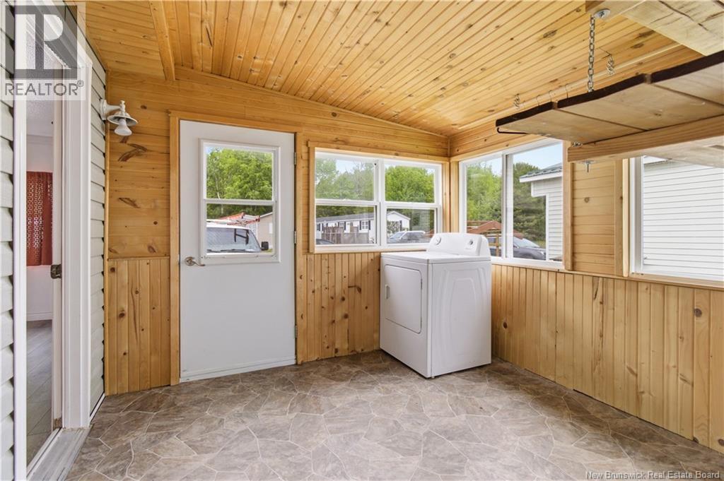 209 Moore Street, Lincoln, New Brunswick  E3B 8L9 - Photo 7 - NB140926
