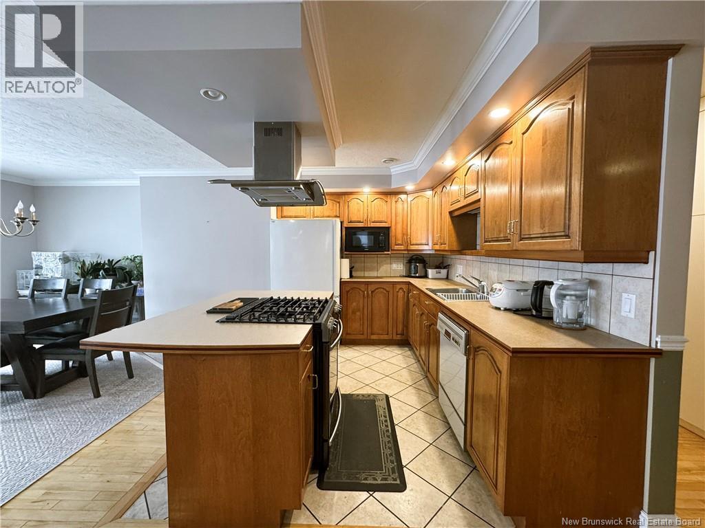 313 Lavoie, Dieppe, New Brunswick  E1A 6R8 - Photo 34 - NB141176