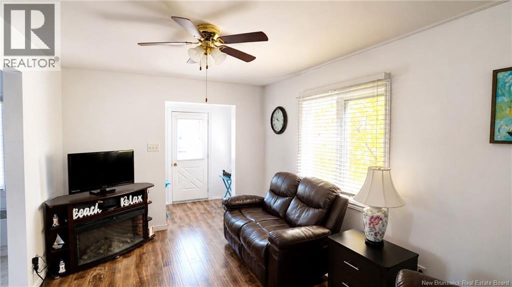 91 Rue Du Parc Ouest, Pointe-Verte, New Brunswick  E8J 2Y1 - Photo 23 - NB141128