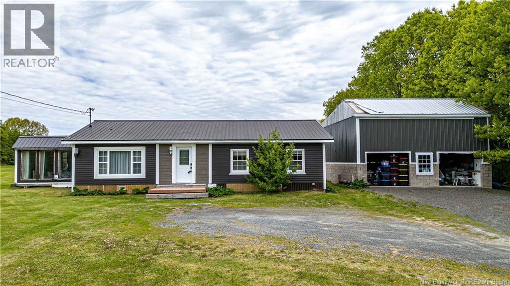 1236 Route 105, Southampton, New Brunswick