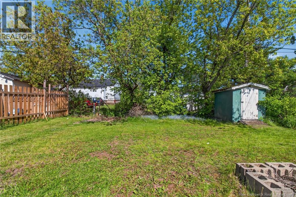 52 Airport Street, Dieppe, New Brunswick  E1A 2G4 - Photo 37 - NB141131