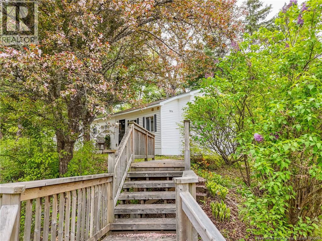 304 Governor Lane, Fredericton, New Brunswick  E3B 7K9 - Photo 31 - NB140769