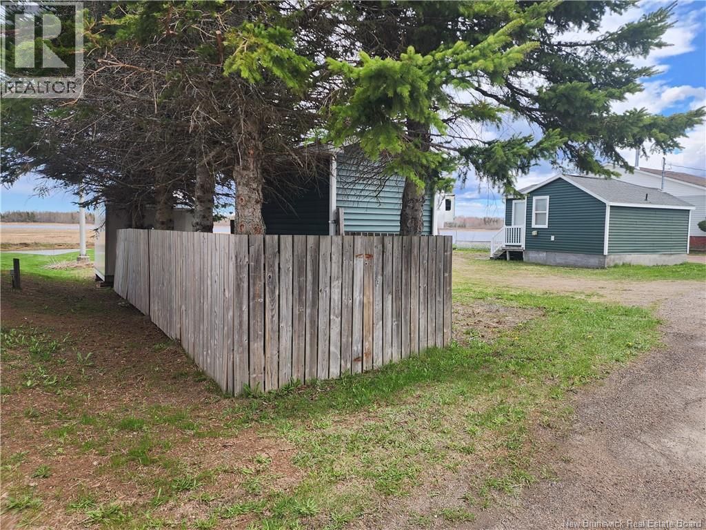 53 Thibodeau, Grand-Barachois, New Brunswick  E4P 8P4 - Photo 12 - NB141201